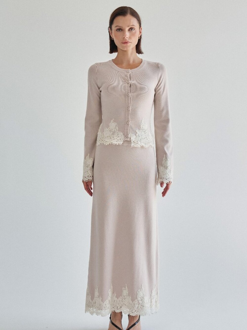 DROPS 10/29 NWT Sand Cream Lace Trim Cardigan Maxi Skirt Knit Set Trendy